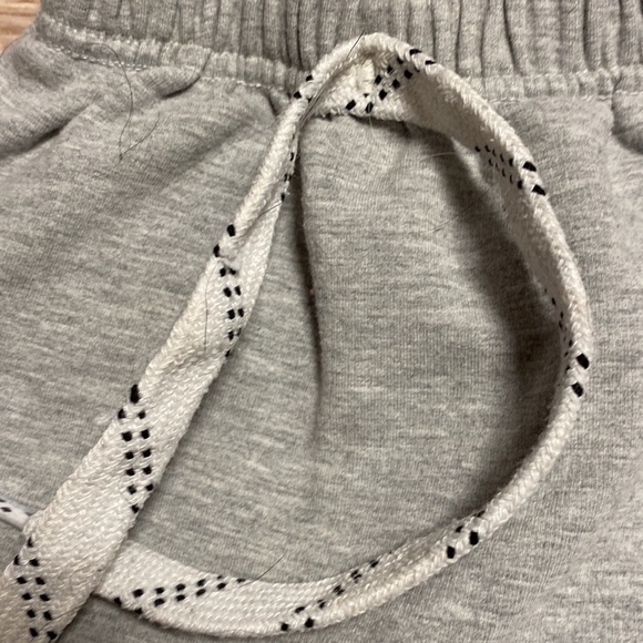 Portage and Main Hockey Joggers - Picture 2 of 4